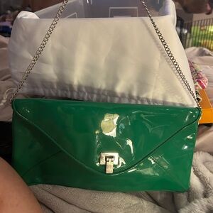 Green Patent Leather Chain Shoulder Bag